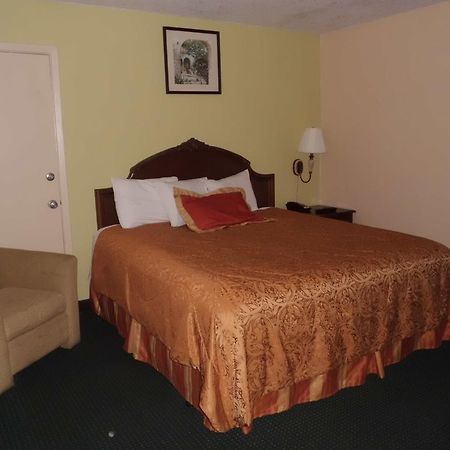 America'S Best Inn & Suites-Лейкленд Экстерьер фото