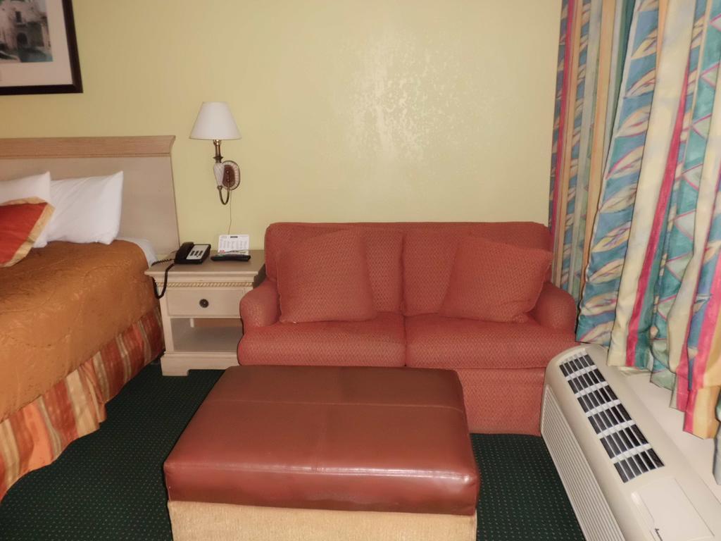 America'S Best Inn & Suites-Лейкленд Экстерьер фото